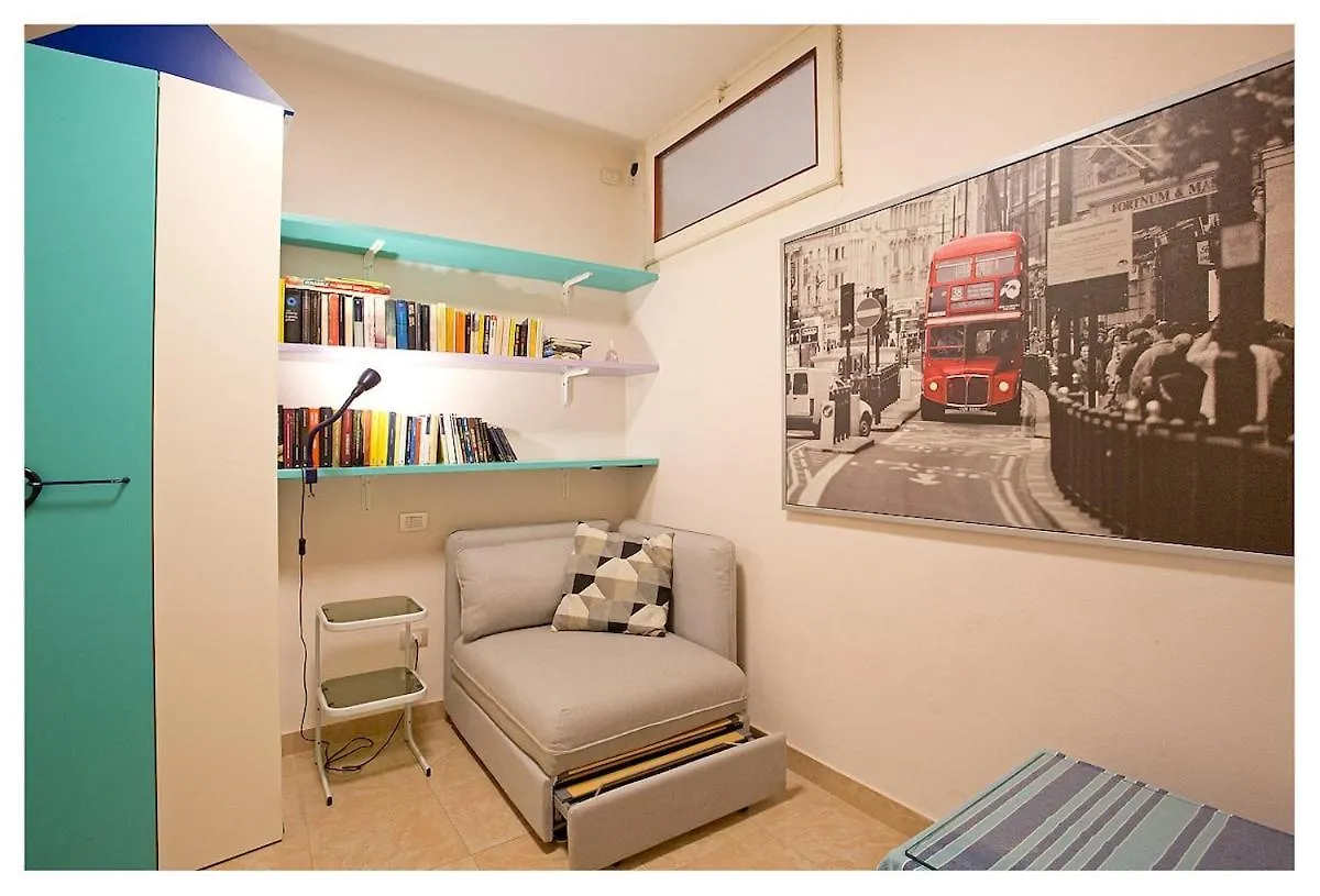 Casa Nica, Comfortable Flat Just 200 M From The Sea 利多迪卡马约雷 公寓