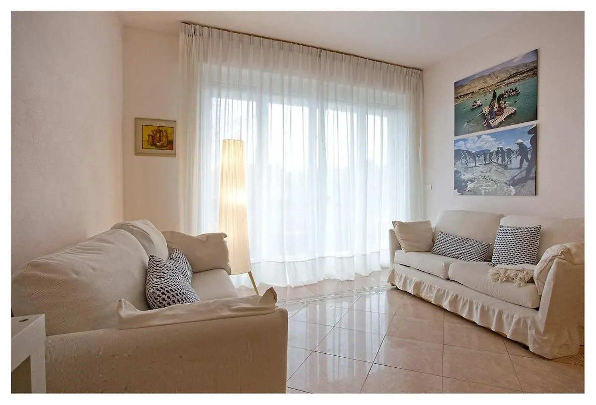 Casa Nica, Comfortable Flat Just 200 M From The Sea 利多迪卡马约雷